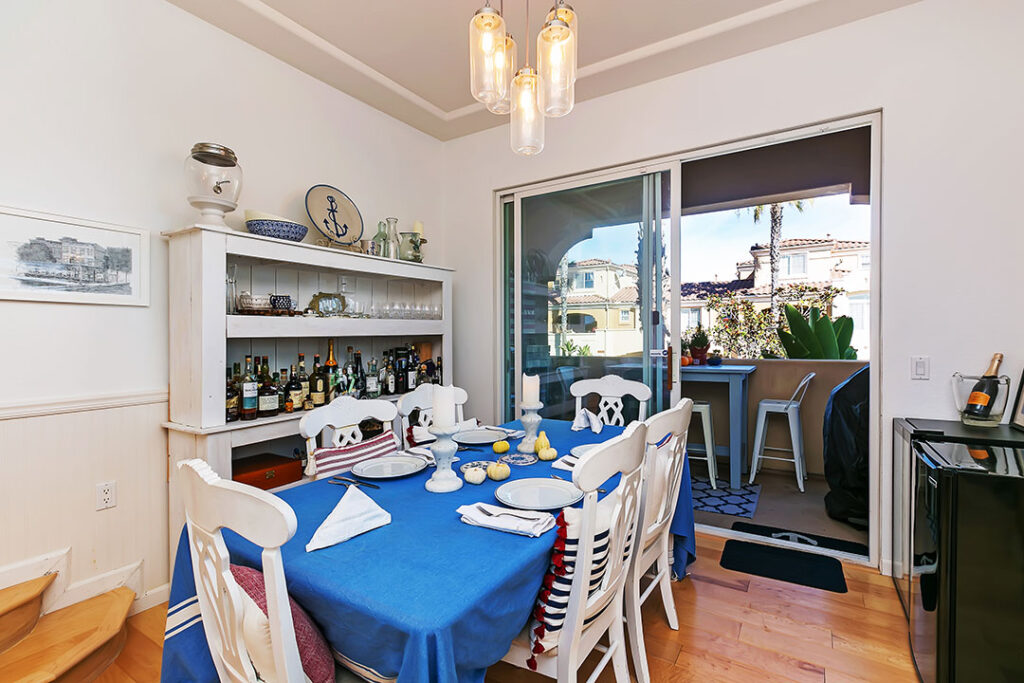 San Diego Real Estate | 2187 Historic Decatur 42